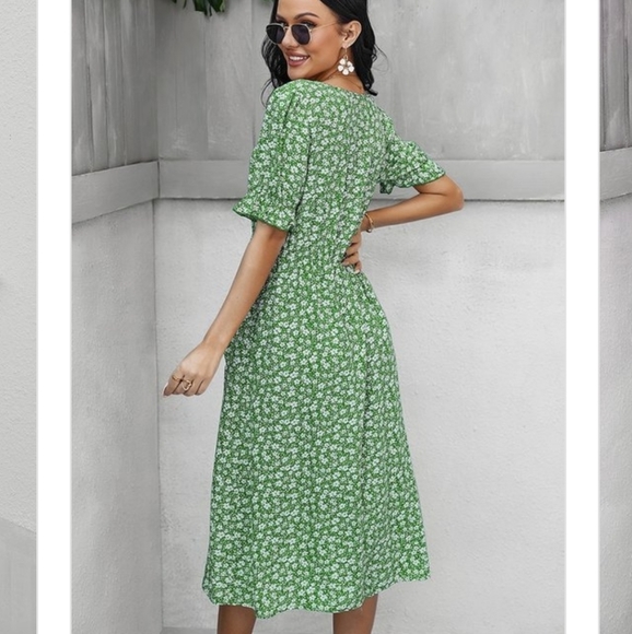 NEW Boutique Cottage Core Boho Calico Floral Button Down Midi Dress Classic - Picture 2 of 16